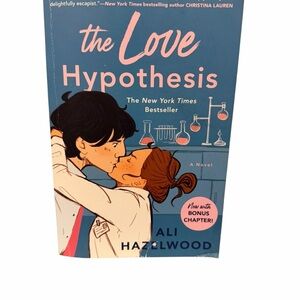 The Love Hypothesis Book with Bonus Chapter by Ali Hazelwood